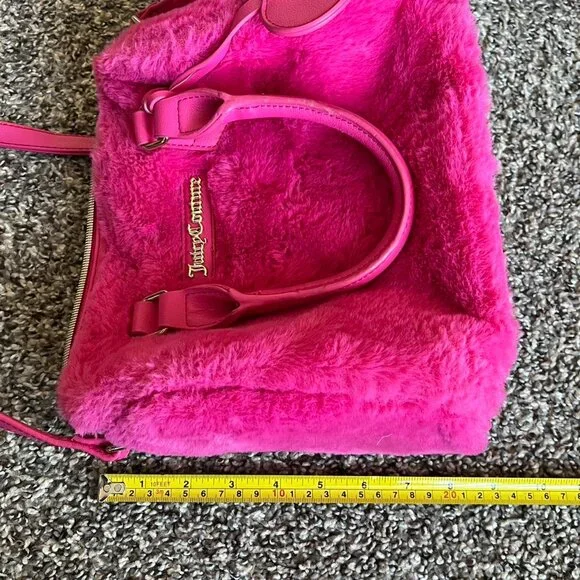 Y2K Juicy Couture Pink Faux Fur Shoulder Bag Coquette Fuzzy Girlhoodcore Cutesy - Picture 8 of 8